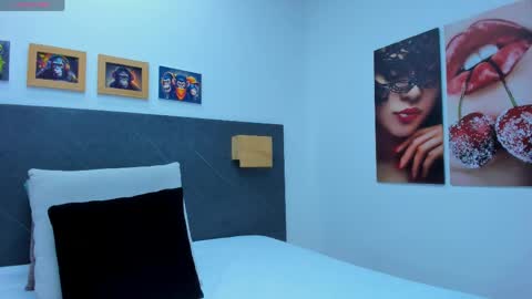 The Dolls online show from April 21, 7:10 pm