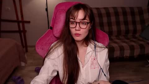 elisabeth online show from October 22, 10:40 am