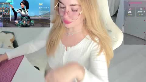 Snapshot of i_want_you_eva chatting on October 3, 2:14 pm HiI am  EvaPVT is open  online show from October 3, 2:14 pm