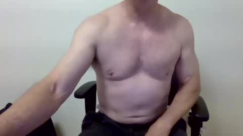 Snapshot of i_was_a_shy_dad chatting on October 16, 1:55 pm i_was_a_shy_dad online show from October 16, 1:55 pm