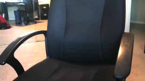 Snapshot of i_was_a_shy_dad chatting on October 19, 2:11 pm i_was_a_shy_dad online show from October 19, 2:11 pm