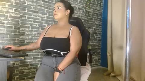 Samy online show from February 11, 11:25 am