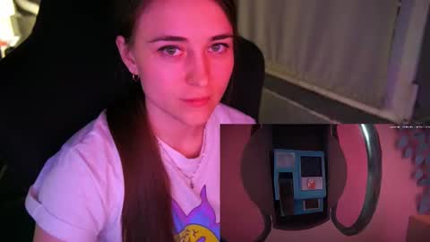 Dervindella online show from September 19, 5:05 pm