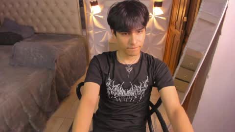 iamjuanjoc online show from April 10, 3:56 am