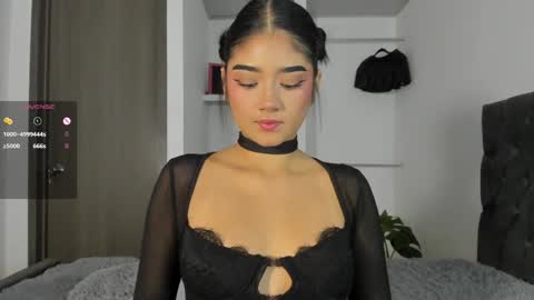    online show from April 3, 8:38 pm