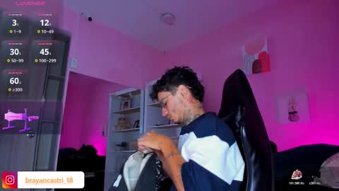 IAN CASTILLO online show from November 29, 11:40 am