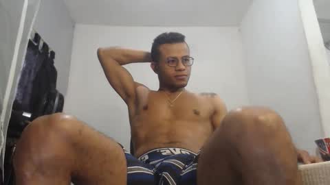 ian_tuner online show from November 15, 11:56 am