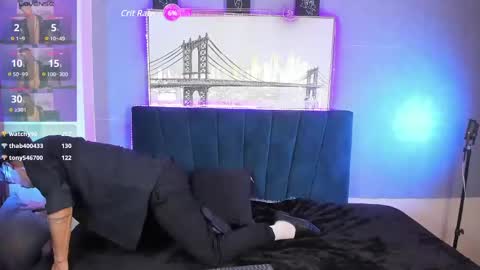 Andrew online show from December 18, 11:51 pm