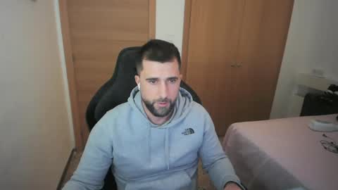 iberian_macho online show from December 19, 6:25 pm