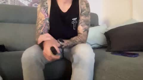 ic987 online show from November 29, 5:09 pm