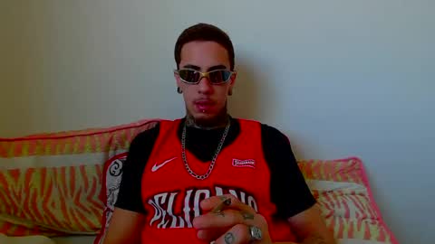 icaro0223 online show from October 9, 1:16 pm