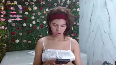 ice_199 online show from November 27, 2:30 am