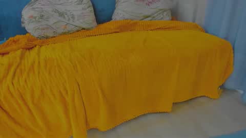 Ice online show from December 14, 8:04 pm