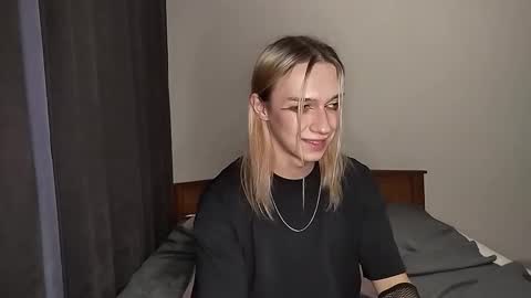 Jade online show from November 20, 3:31 pm