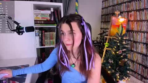 Julia online show from January 7, 9:42 pm