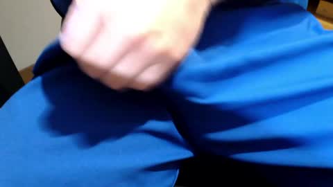icky_thumps online show from May 3, 5:24 am