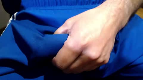 icky_thumps online show from May 15, 4:54 am