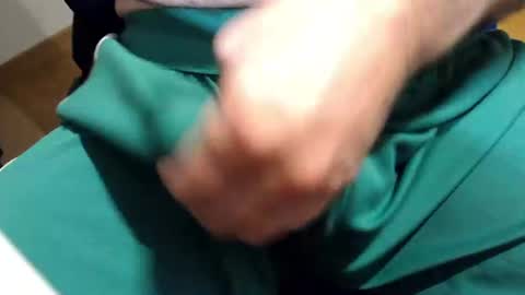icky_thumps online show from July 31, 4:24 am
