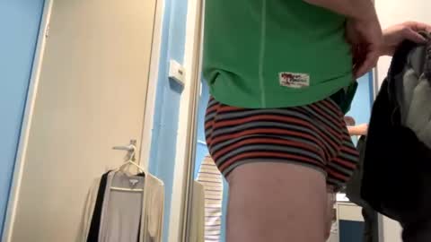 icums4u online show from December 6, 12:44 pm