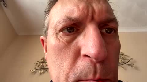 icums4u online show from March 21, 9:03 am