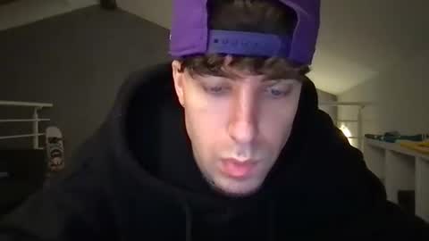 icyninesix online show from January 11, 7:38 pm