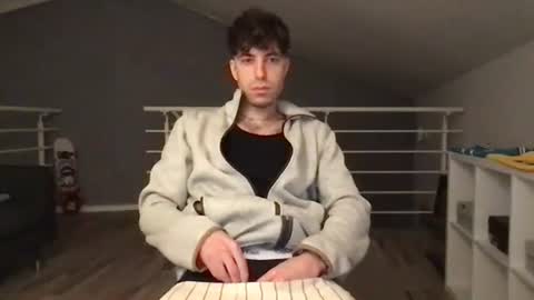 icyninesix online show from January 11, 4:16 am