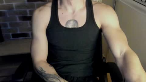 yo online show from December 4, 9:47 pm