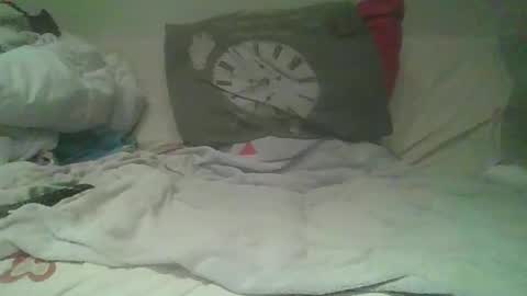 ifeellonelysometimes online show from March 29, 9:38 pm