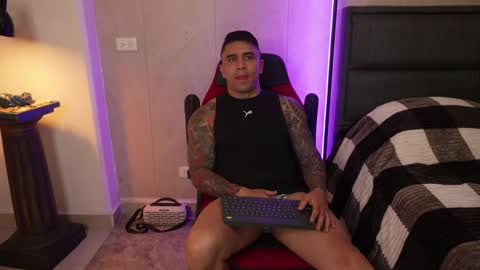 Igor scott online show from April 7, 1:07 am