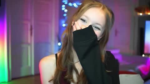 ihavenoideawhatowritehere online show from October 4, 5:55 pm