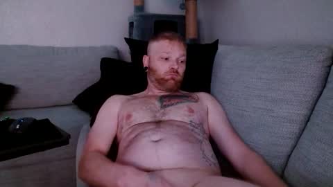 pattttt online show from December 17, 8:21 am