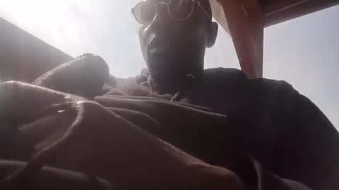 ihktqjtwzczh online show from February 14, 6:32 pm