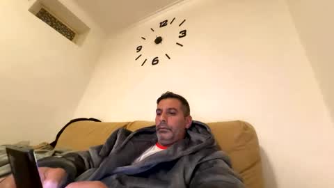 ihtiandar1008 online show from November 8, 10:24 pm