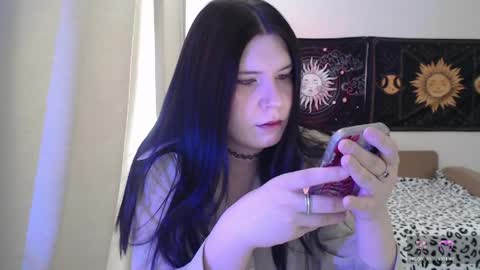 Vella online show from April 19, 11:55 am