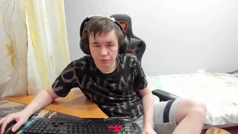 iliaskris online show from February 9, 12:58 am