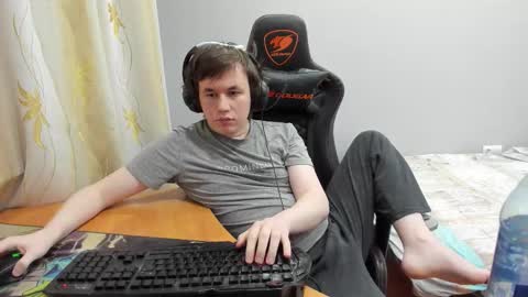 iliaskris online show from March 19, 5:40 pm