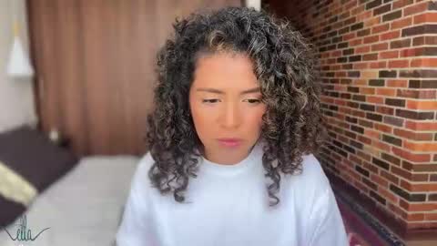 Kloe online show from December 5, 8:28 pm