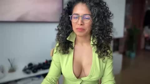 Kloe online show from January 14, 7:33 pm