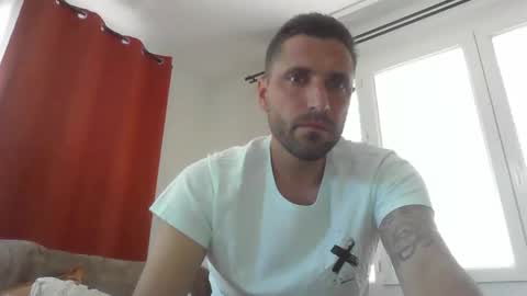 illela1387 online show from April 15, 11:46 am