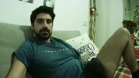 ilmangj90 online show from December 14, 4:24 pm