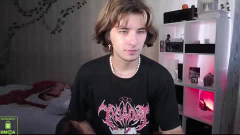 Snapshot of ilon_rey chatting on September 19, 10:52 am ilon online show from September 19, 10:52 am