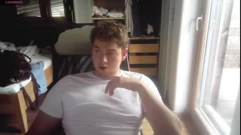 iloveyoutoo2000 online show from November 17, 1:03 pm