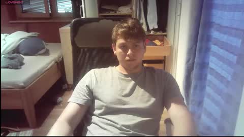 iloveyoutoo2000 online show from September 22, 2:43 pm