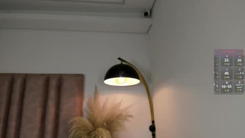 Aleja  online show from April 19, 5:08 am