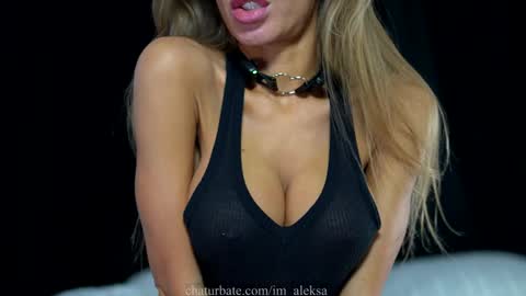 Snapshot of im_aleksa chatting on September 27, 12:36 pm Aleksa online show from September 27, 12:36 pm