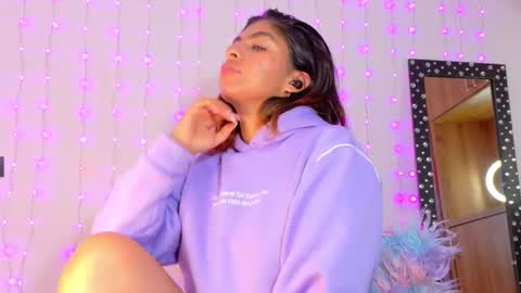 im_anna_ online show from February 13, 8:23 pm