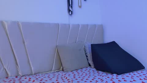 aurora online show from November 20, 7:44 pm