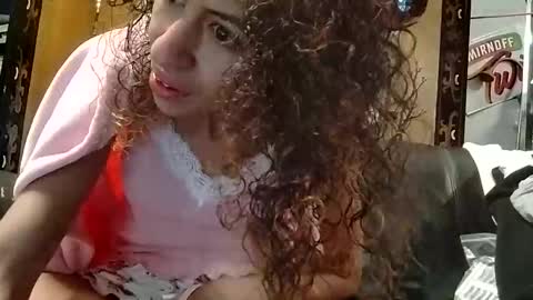 Ellliiana  online show from November 5, 3:36 pm