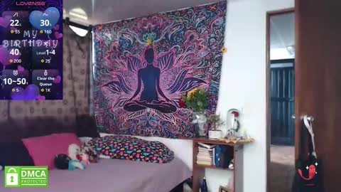 Cutie pie online show from November 13, 4:53 pm