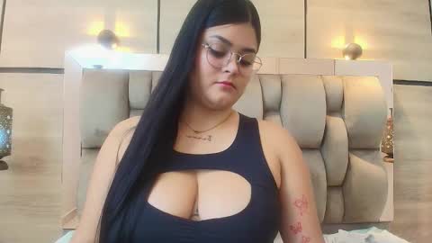 im mou  online show from September 23, 1:16 pm